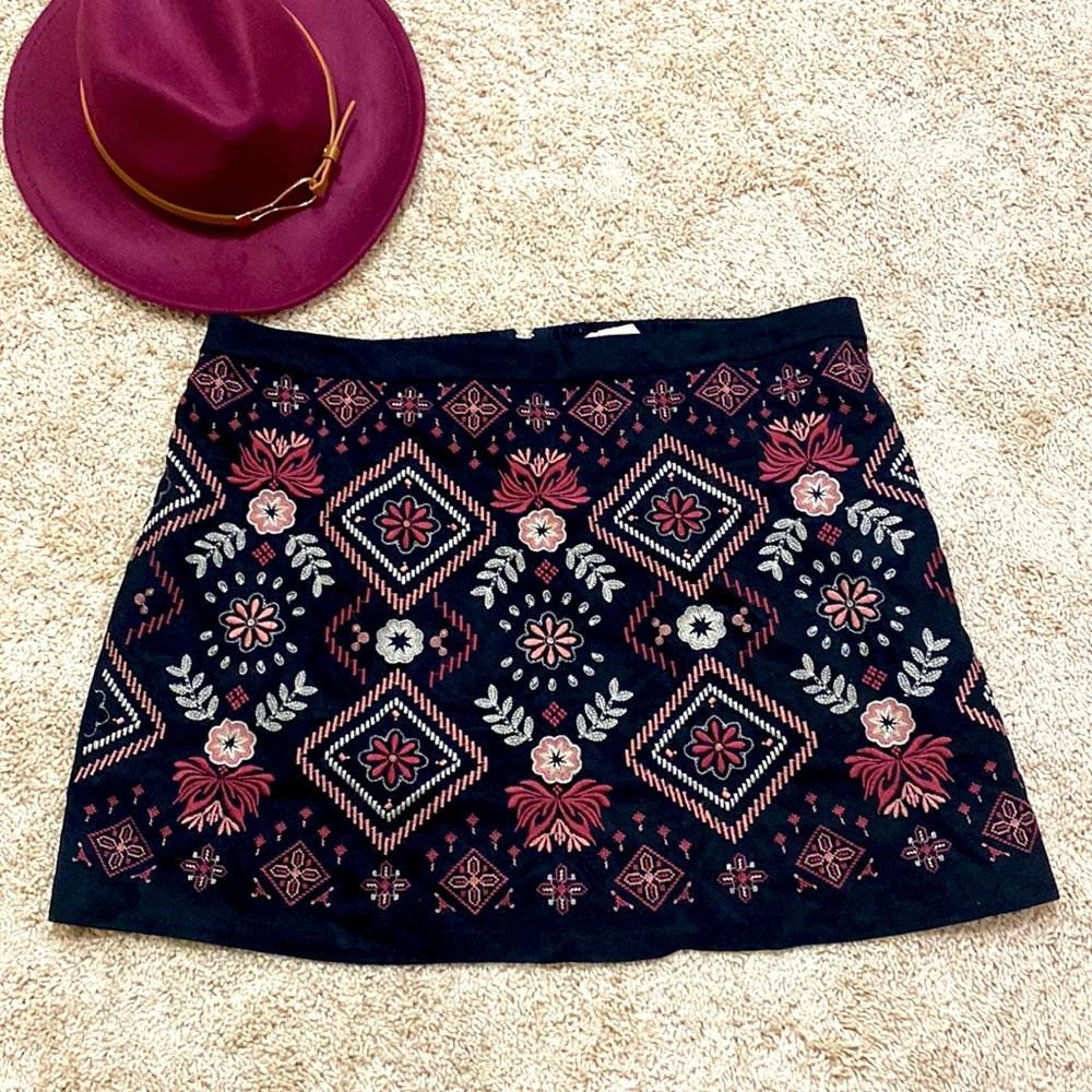 Savanna Jane Black Faux Suede Embroidered Mini Skirt